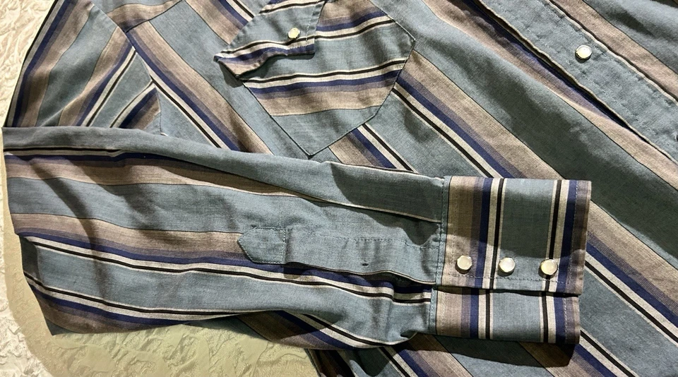 Ely Cattleman Tall Man LT 16.5 X37 Stripped Western Pearl Snap Button Shirt - Image 3 of 4