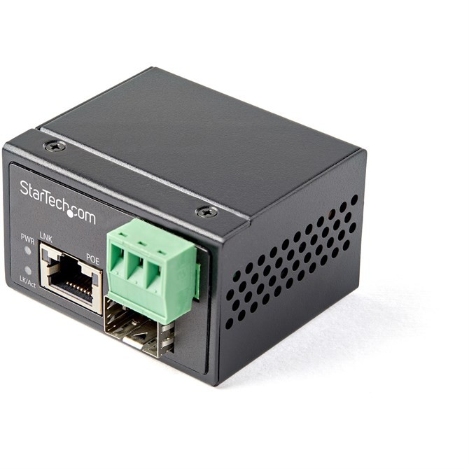 StarTech.com PoE+ Industrial Fiber to Ethernet Media Converter 30W - SFP to RJ45