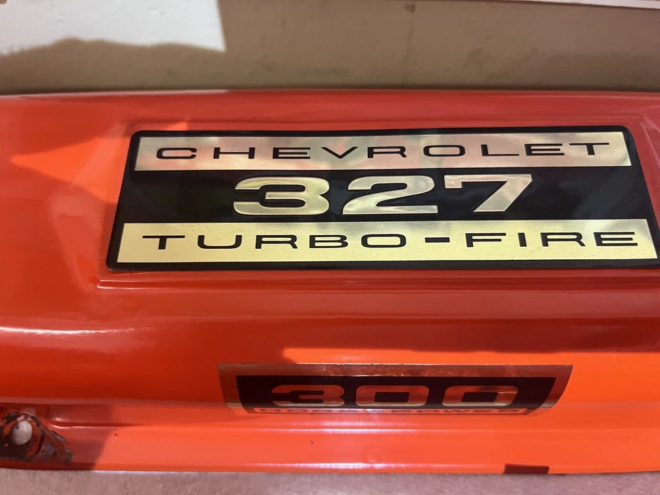 327 cubiertas de válvula Impala/Corvette/Chevelle SS (juego RARO) originales 300 hp Foto 2 de 4