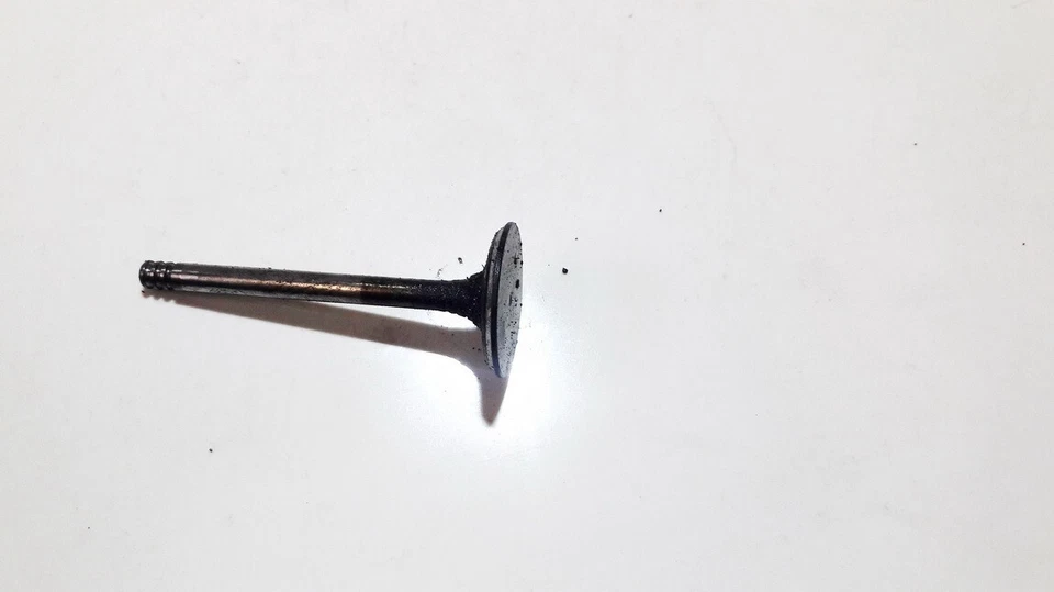 Volkswagen Touareg 2005 Inlet Valve used, Genuine #1162001-45 - Изображение 3 из 4