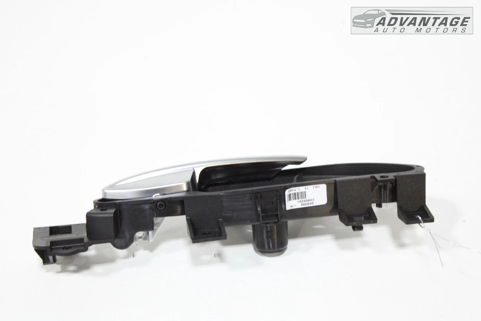 2023-2024 Dodge Hornet GT DELANTERO DERECHO INTERIOR PUERTA PANEL MANIJA OEM Foto 2 de 4