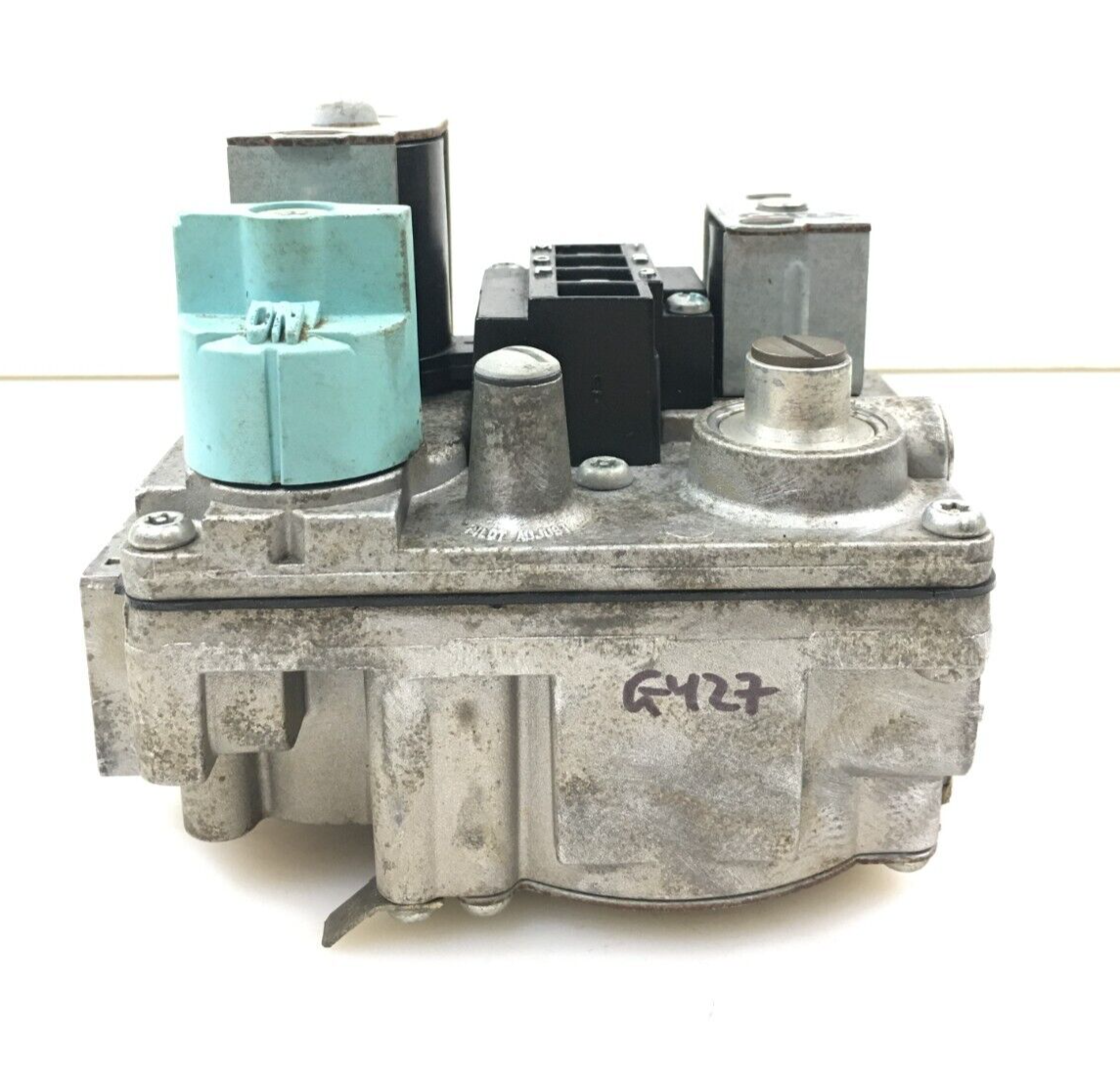 White Rodgers 36E36 272 Gas Valve #7871 for Natural gas used #G427