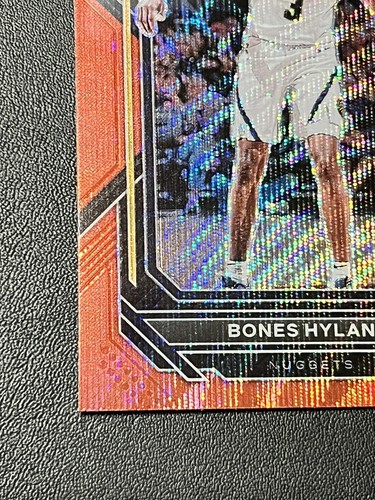 2022-23 Panini Prizm BONES HYLAND RED RUBY WAVE PRIZM Denver Nuggets #27 - Foto 7 di 12
