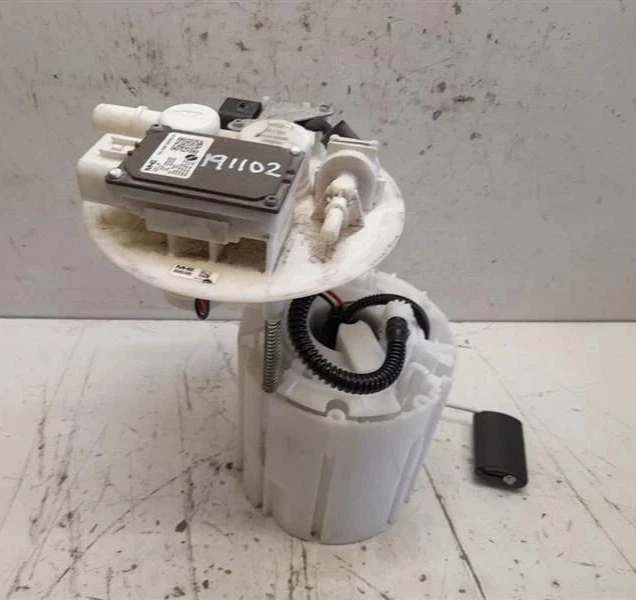 2018-2019 Hyundai ACCENT Fuel Pump Assembly Tank Mounted Foto 3 de 4