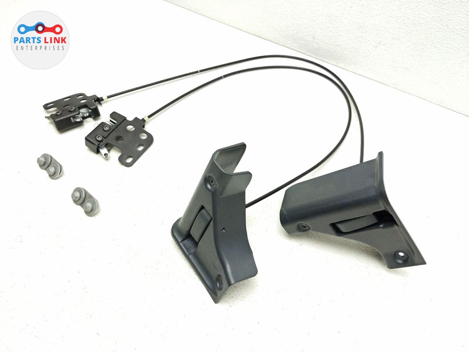 2012-14 FERRARI CALIFORNIA REAR SEAT RELEASE CABLE FOLDING HANDLE TRIM SET F149