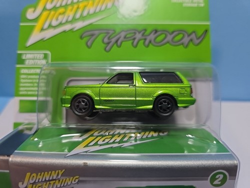 Johnny Lightning 1992 GMC Typhoon Storage Tin New 2025 Storage Tin Ver B Rel 1 - Picture 2 of 3