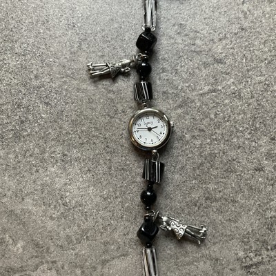 Cool Vintage Legacy Womens Charm Bracelet Watch 20mm Silver Tone Case D5