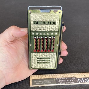 VTG 1960s MAGIC BRAIN Pocket Manual Mechanical Calculator Hong Kong WORKS GREAT