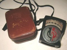 Vintage DeJur Model 5-B Exposure Meter with Zippered Leather Case Made In USA