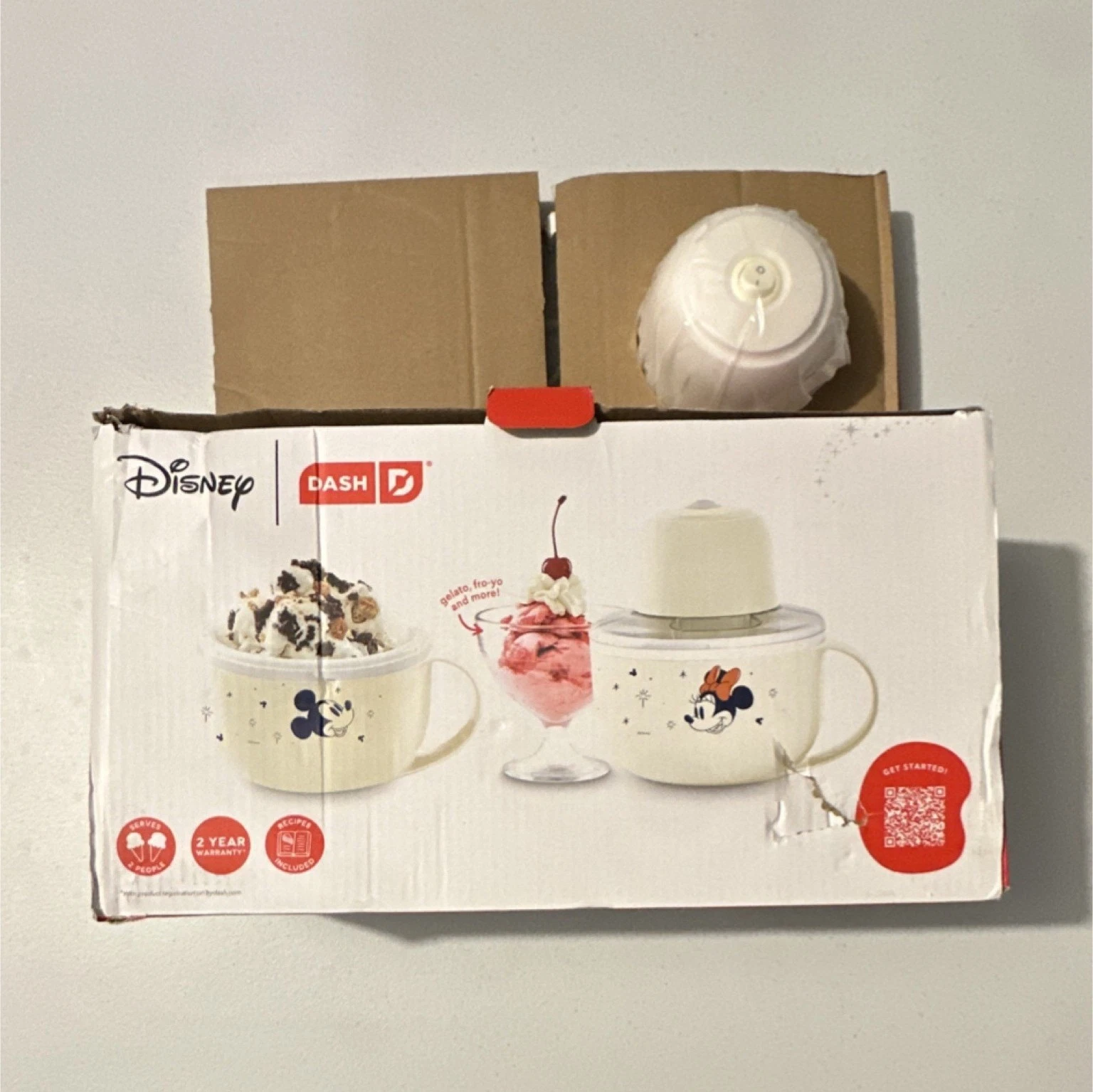 Dash Disney Mickey Electric Ice Cream Maker Bundle, Two Mugs, DDYMIC201CM4