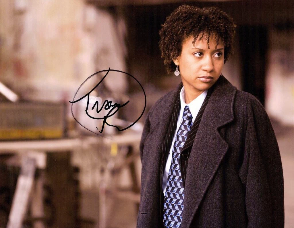 Tracie Thoms RENT SIGNED 8.5x11 Photo COA | eBay