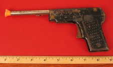 ANTIQUE MARX BROTHERS  TOY SPACE PISTOL RAY GUN BLACK METAL NEEDS WORK RARE  