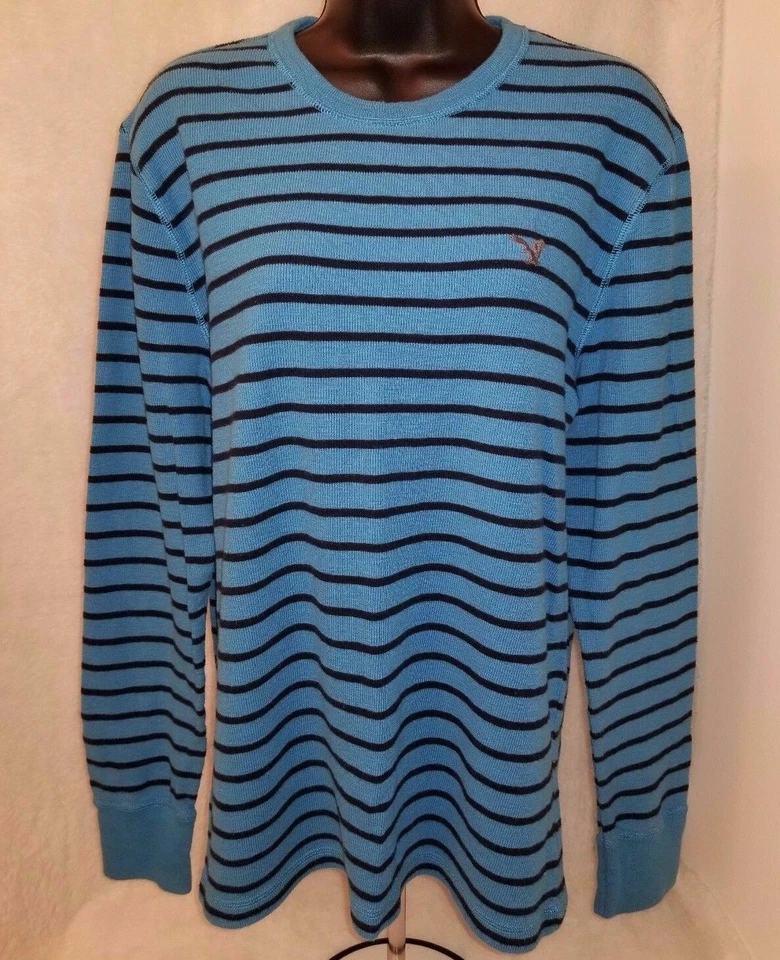 Camisa para hombre American Eagle Outfitters talla M mediana azul a rayas Foto 4 de 4