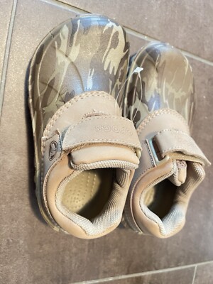Crocs Kinder Winterclogs   Tarnmuster   Größe 12C/13C