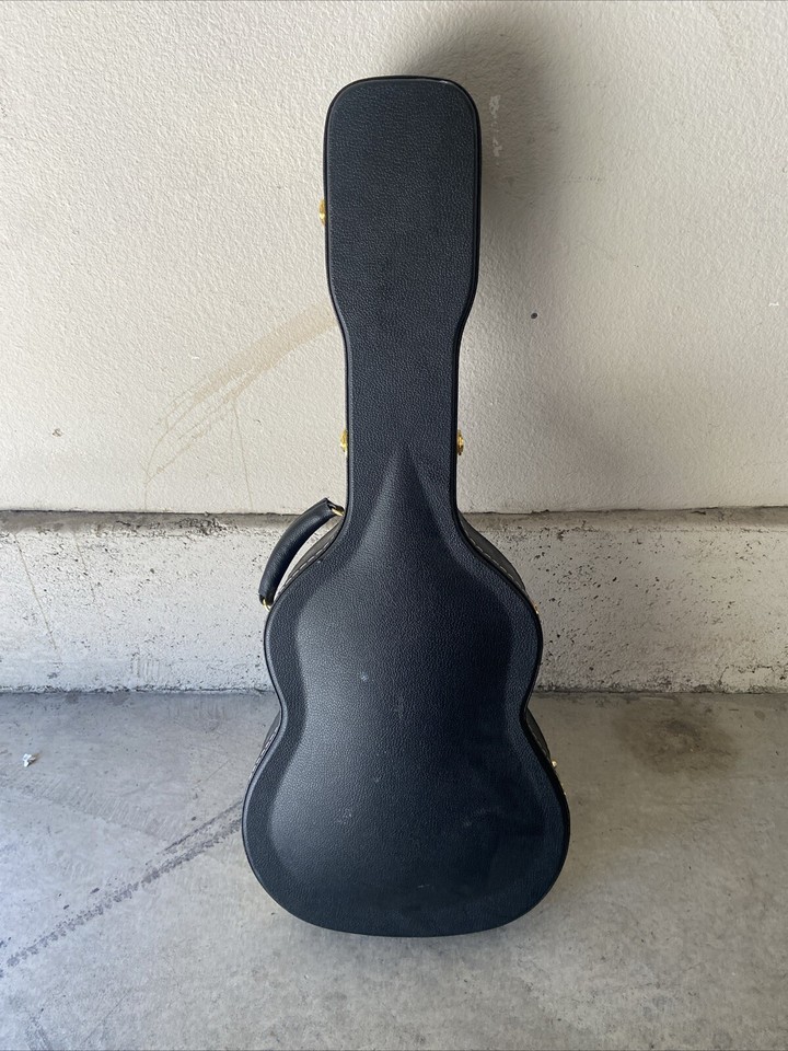 Classical Guitar Case Black Gold Trim With Keys eBay