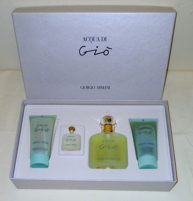 Acqua DI GIO Giorgio Armani 1.7 And .17 oz Parfume, Shampoo/Body Lotion Gift Box