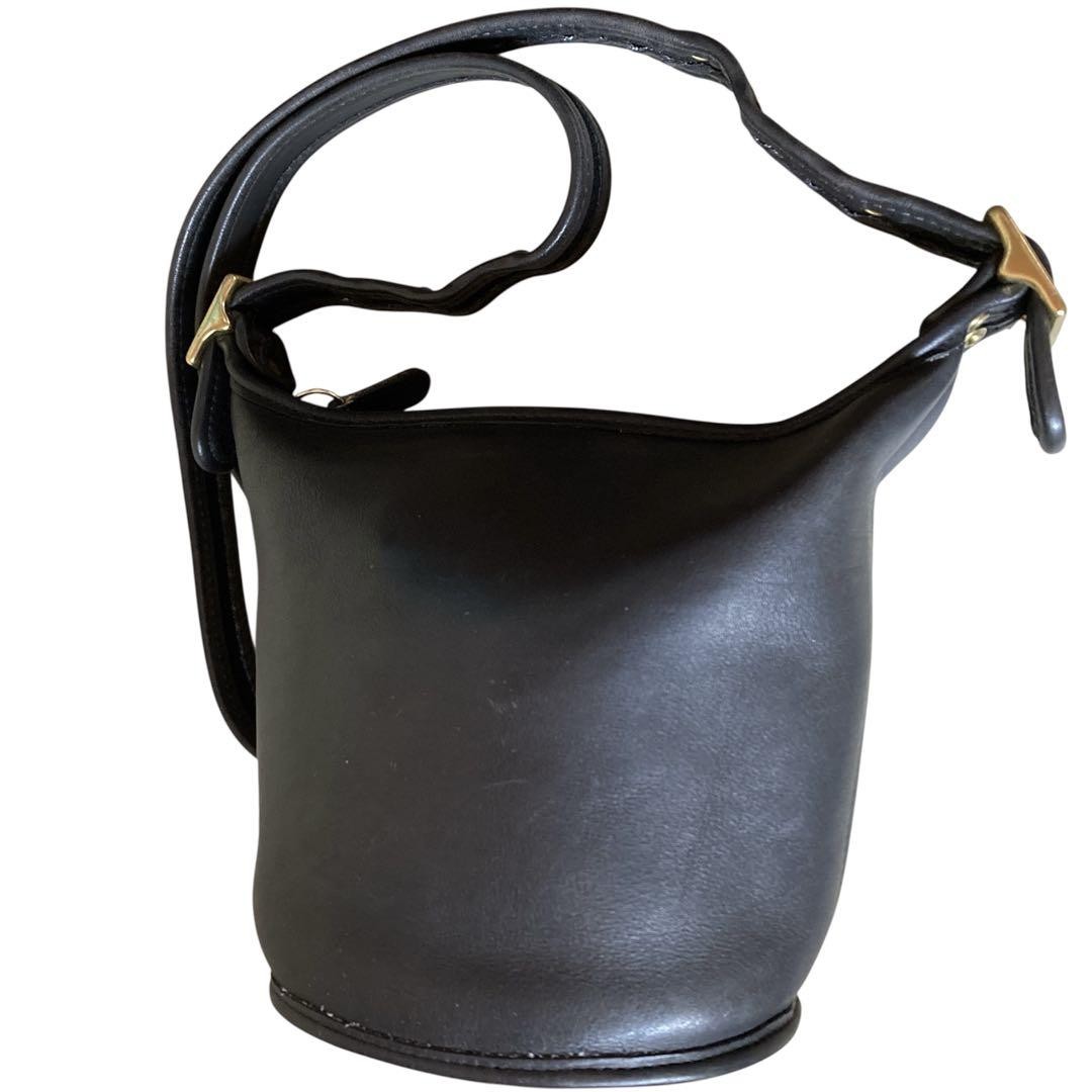 Authentic Coach Black Leather Shoulder Bag G07233402