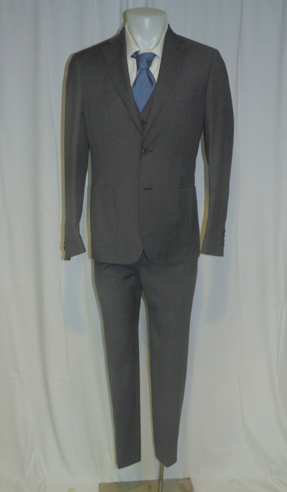 Brioni Custom Made Current Solid Charcoal Two But… - image 1