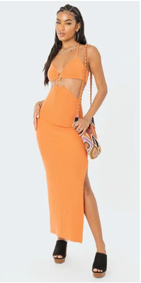 Edikted VIVA CUT-OUT HOOP MAXI DRESS