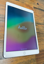 Apple iPad 8th Gen 32GB WiFi 10.2  Silver 2020 MYLA2LL/A   Works Great