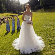 Abiti da sposa eleganti scollo quadrato pizzo applicazioni spaghetti spalline