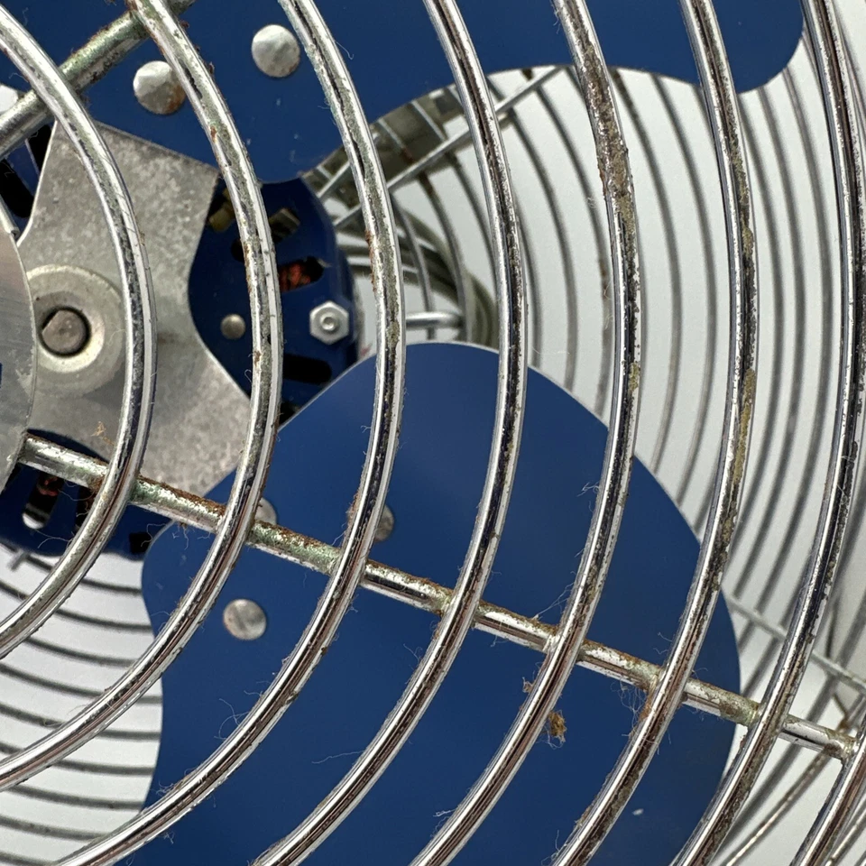 Vtg Patton Air Circulator High Velocity Industrial Fan 3-Speed Blue Blades Works - Image 4 of 4