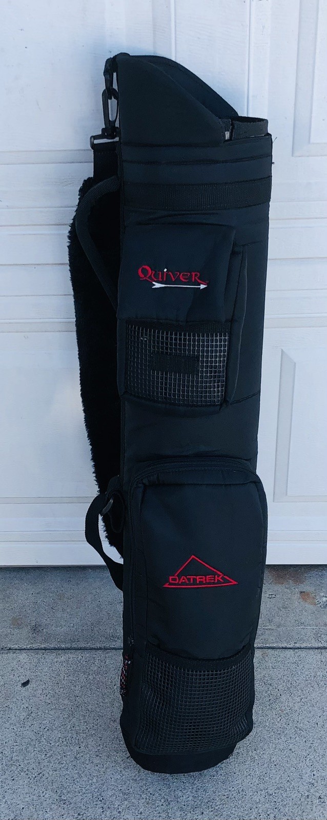 Bag Black 4 Pockets 34&rdquo;