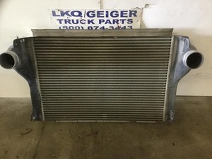 For 2012 KENWORTH T700 CHARGE AIR COOLER 2578171