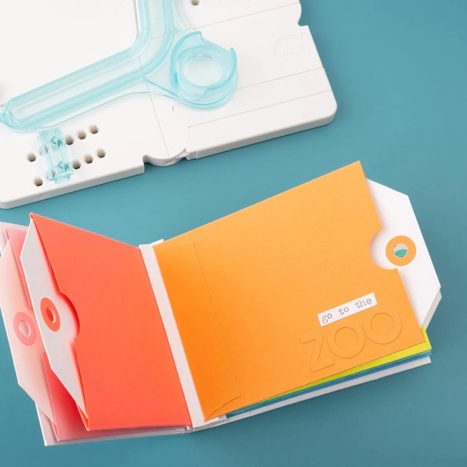 We R Memory Keepers Pocket Punch Board Journal, Multi-Colour - Image 2 of 4