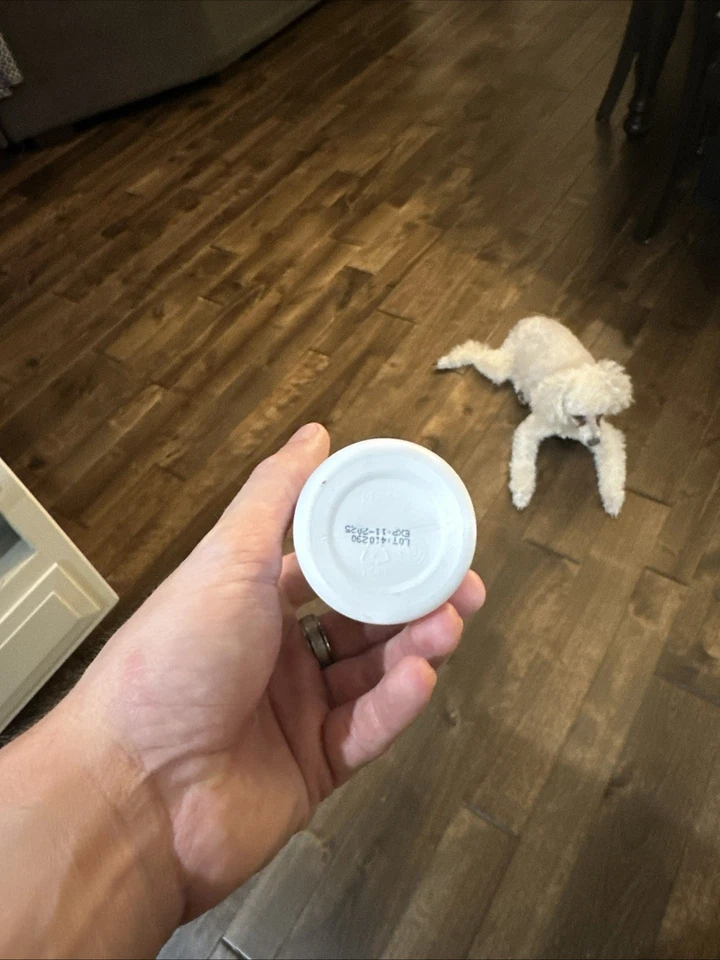 Thorne Hormone Advantage DIM w/ Pomegranate & Broccoli Extract 60 Caps EX 3/2027 - Image 2 of 4