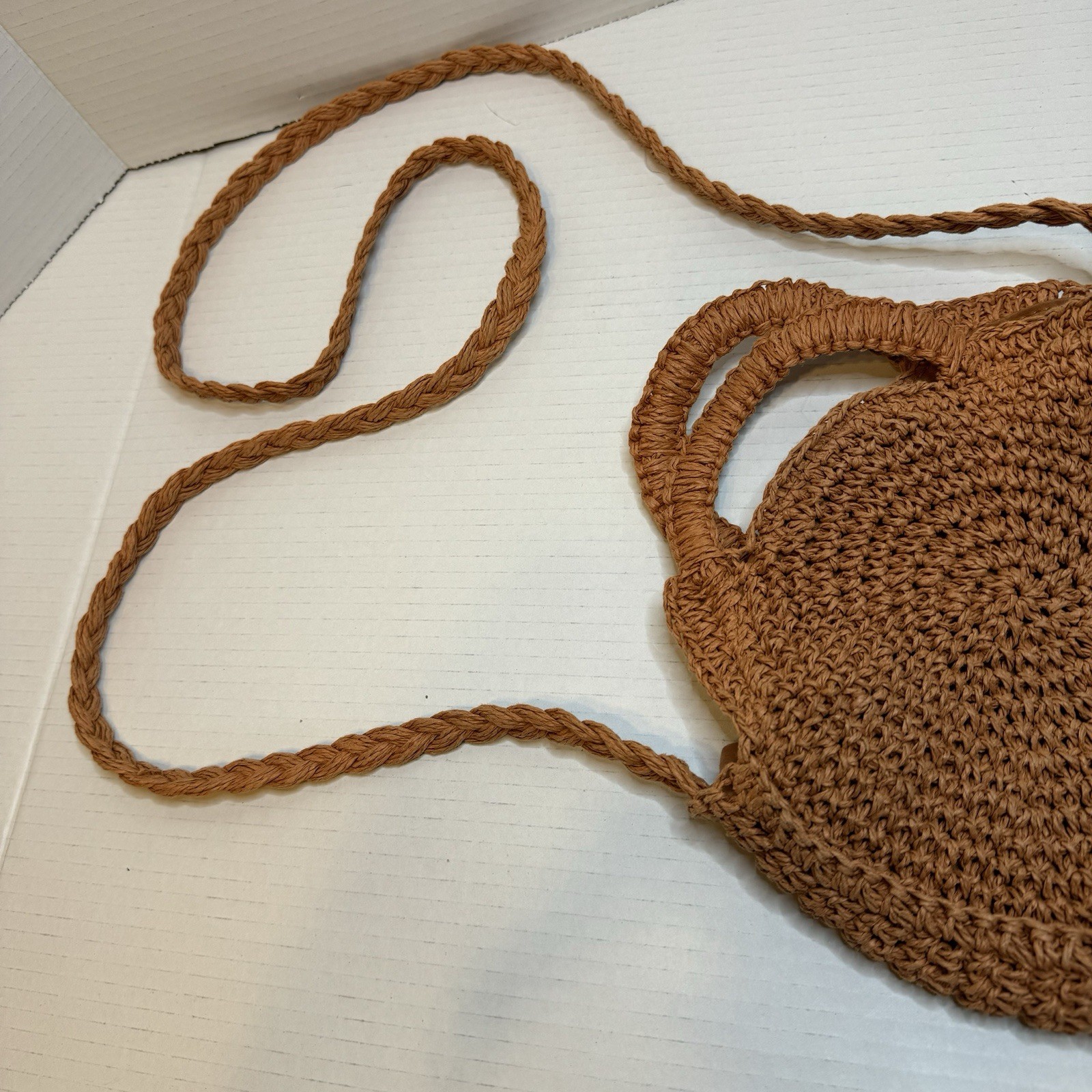Universal Thread Woven Straw Shoulder/Crossbody B… - image 3