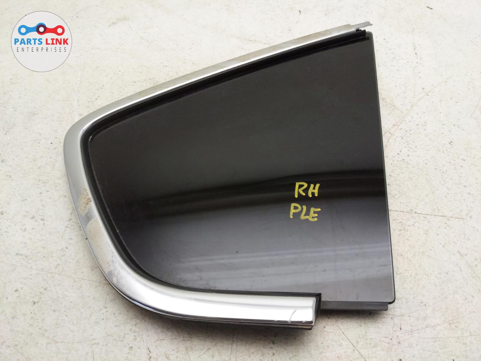 2017-20 MASERATI LEVANTE REAR RIGHT QUARTER WINDOW GLASS MOLDING TRIM ASSY M161