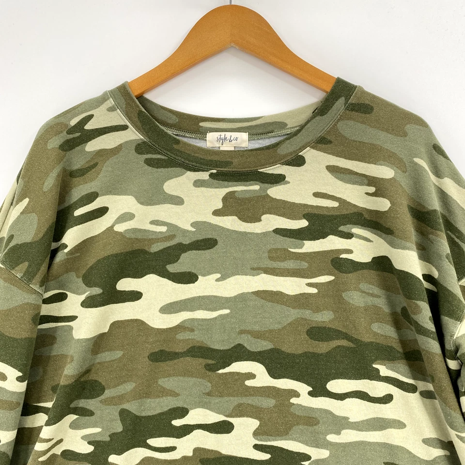 Sudadera deportiva para mujer Style Co 1X camuflaje atletismo patriota caza rancho Foto 2 de 4