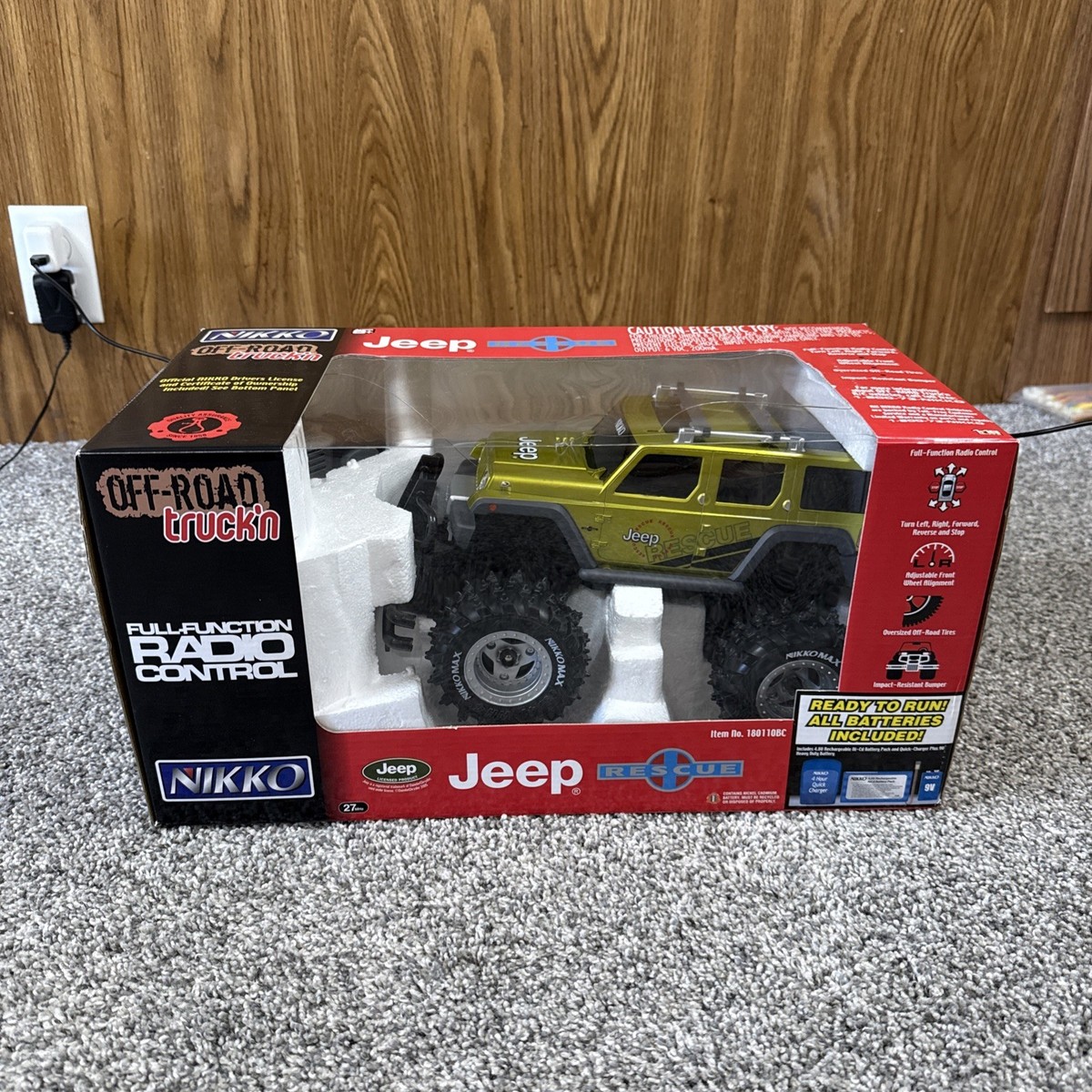 NIKKOラジコン Jeep RESCUE Nikko Radio Control Jeep Rescue Off Road Trucking New Sealed 1:18