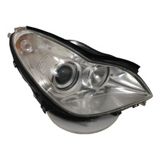 MERCEDES BENZ CLS CLASS C219  RIGHT HEADLIGHT 2004-2010  Has mount damage