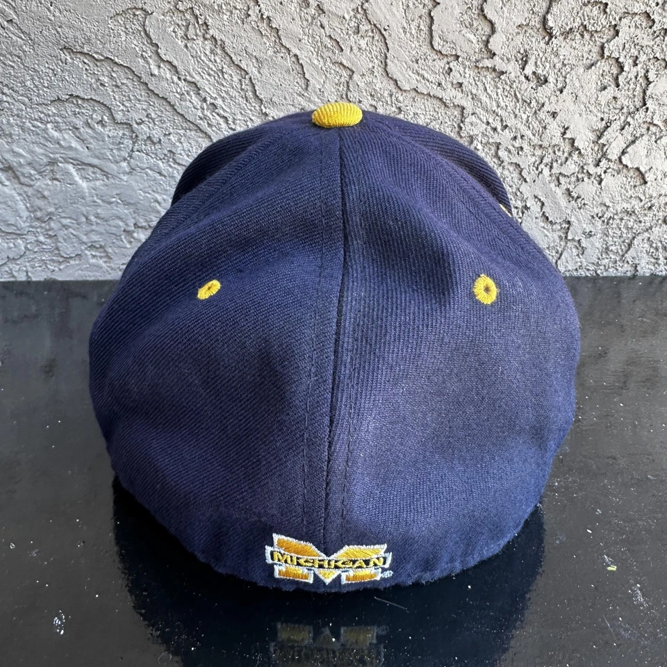Michigan Wolverines Hat Cap Fitted Mens 7 5/8 Navy Yellow NCAA Baseball College - Image 3 of 4