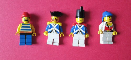 Lego, Vintage, 4 Minifigures, set 6251, Seamates, pirates,1989,pirate minifigure
