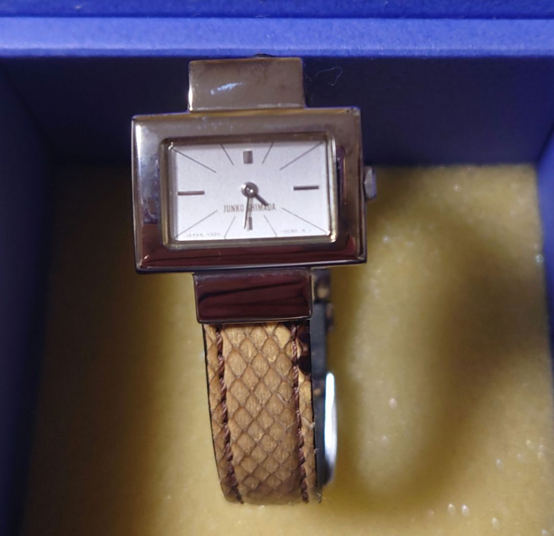 Seiko Y520-5490 Analog Quartz Women Junko Shimada Hattori