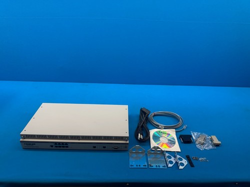Black Box LR1114A-E1 8-Port Rackmount E1 100-240V 2.5A 50-60Hz Network Router - Picture 4 of 16
