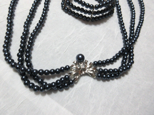 Ladies Imitation Gray/Black Necklace Set 22" & Stretch Bracelet Tiny Pave White - Picture 7 of 8