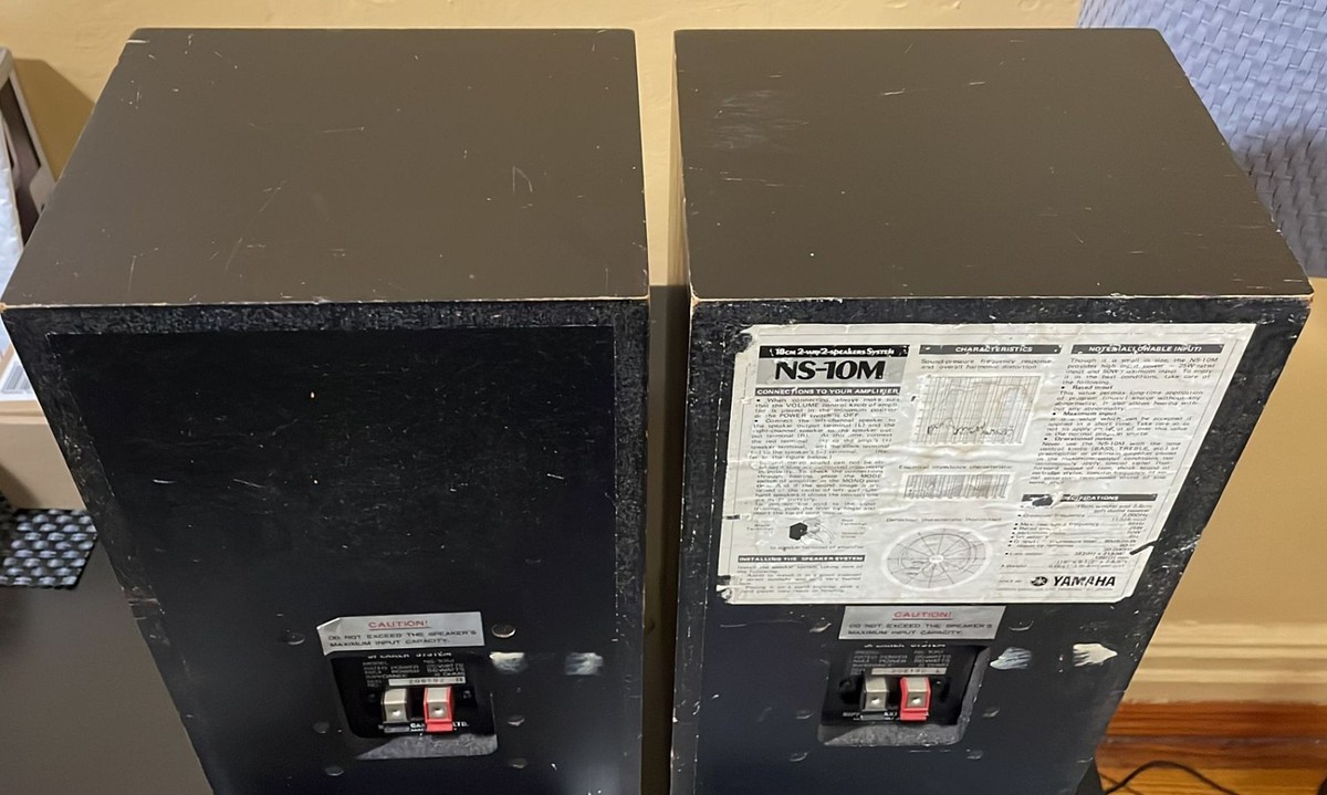 YAMAHA NS-10M NS10M Speakers Pair Studio Monitors -FOR PARTS only
