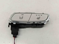 MERCEDES-BENZ E W213 Schalter sitzheizung A2139051604 1.95 Diesel 28503263 MERCEDES-BENZ E W213 Schalter sitzheizung A2139051604 1.95 Diesel 28503263