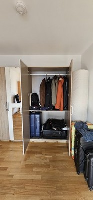 wardrobe with 2 big mirrors, almost new 