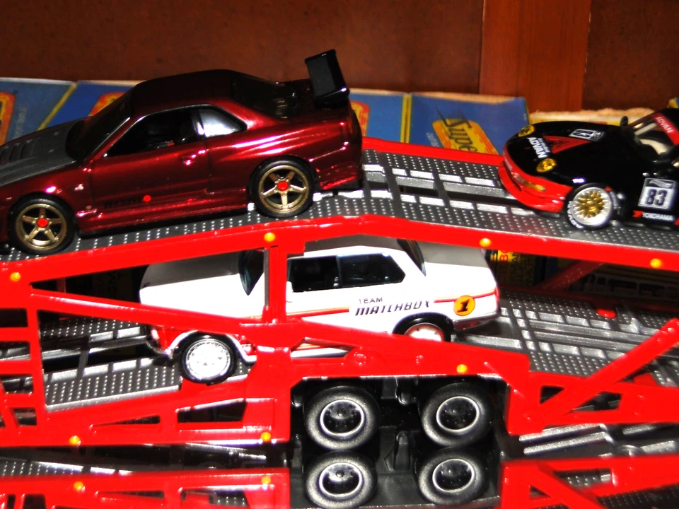 Elite 64 RLC Auto Hauler Volvo with full rig of RLC Cars of past - Image 4 of 4