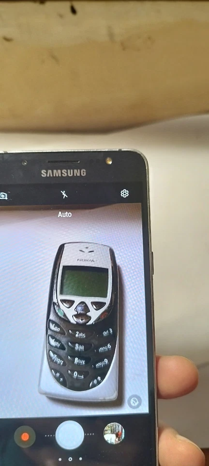 Samsung Galaxy J5 6 - Immagine 3 di 4