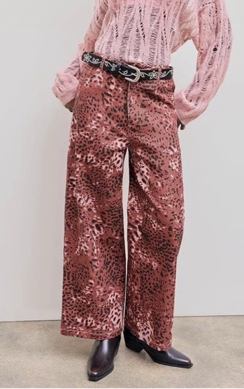 CIDER Denim Mid Waist Leopard Wide Leg Pants in Wine small