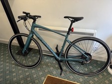 Specialized Sirrus Hybrid Bike Medium Frame