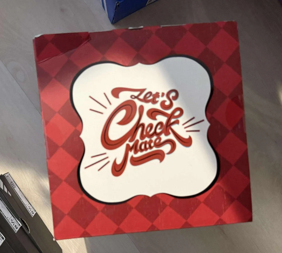 Pop Mart Labubu The Monsters Let's Checkmate KING Series Vinyl Plush Doll SEALED - Image 4 of 4