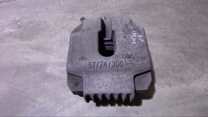 Bremssattel Links 57/24/300 BMW 320d DPF Touring Bj 2006 E90 / E91/ 2037155