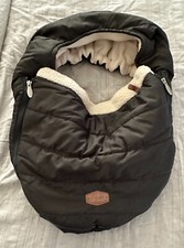 JJ Cole Bundle Me Car Seat Cover For Babies, Winter Car Seat Covers Black/White